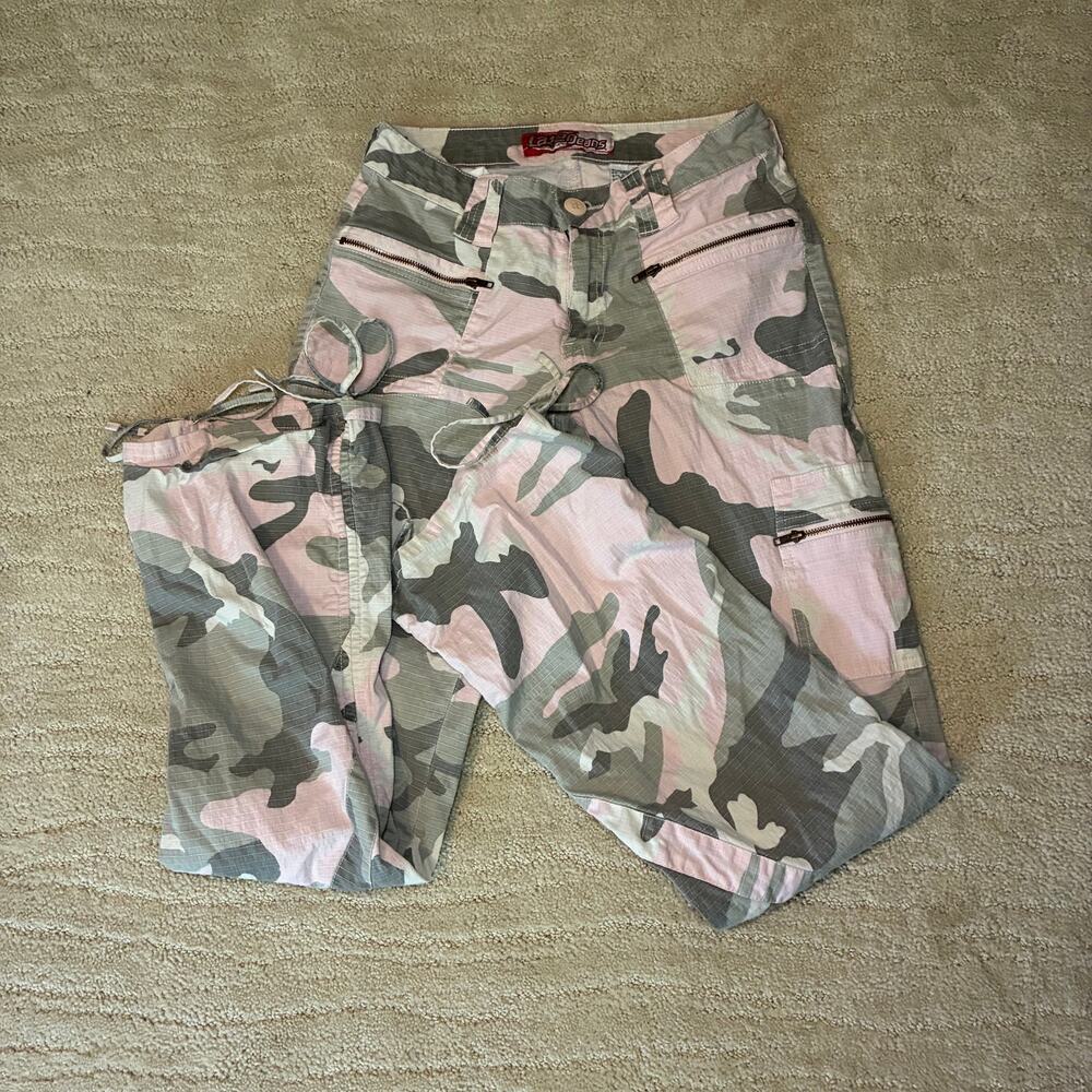 Y2K Lazer Jeans Size 3 Stretch Pink Camo Cargo Girly Grunge Skater